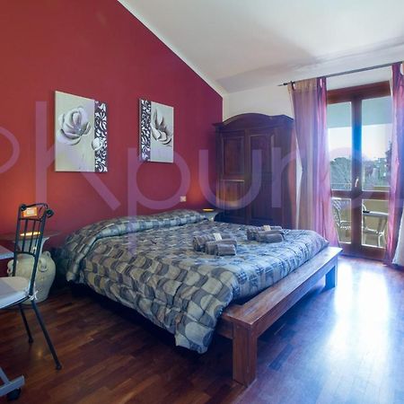 Le Api Hotel Cagliari Buitenkant foto